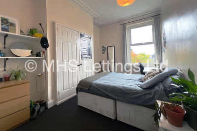 Thumbnail photo of 8 Bedroom Mid Terraced House in 7 Regent Park Terrace, Leeds, LS6 2AX