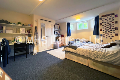 Thumbnail photo of 8 Bedroom Mid Terraced House in 7 Regent Park Terrace, Leeds, LS6 2AX