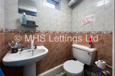 Thumbnail photo of 7 Bedroom End Terraced House in 44 Headingley Lane, Leeds, LS6 2EB
