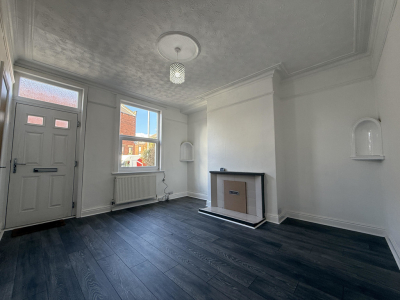 Thumbnail photo of 1 Bedroom Mid Terraced House in 3 Arley Grove, Leeds, LS12 2PE