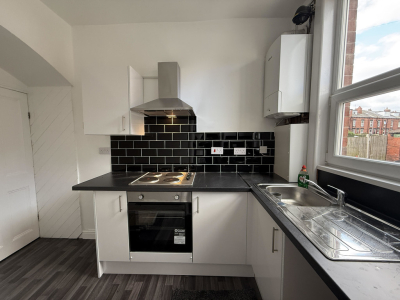 Thumbnail photo of 1 Bedroom Mid Terraced House in 3 Arley Grove, Leeds, LS12 2PE