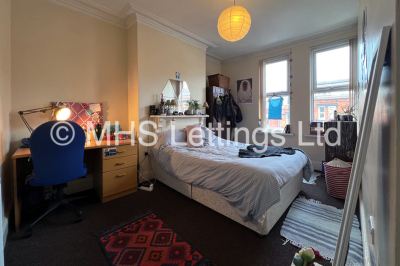Thumbnail photo of 7 Bedroom Mid Terraced House in 14 Brudenell Avenue, Leeds, LS6 1HD