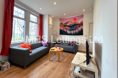 Thumbnail photo of 1 Bedroom End Terraced House in Double Room, 10 Glossop View, Leeds, LS6 2LQ