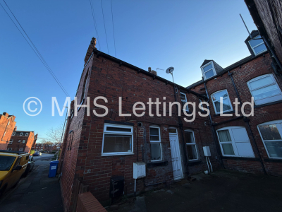 Thumbnail photo of 2 Bedroom Maisonette in 175b Kirkstall Lane, Leeds, LS6 3EJ