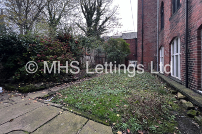 Thumbnail photo of 5 Bedroom Mid Terraced House in 41 Victoria Road, Leeds, LS6 1AS