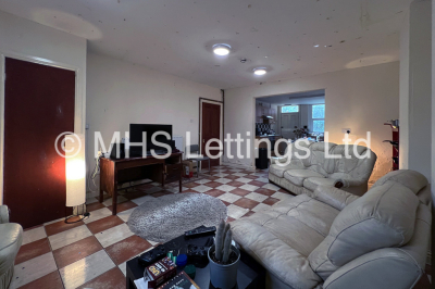 Thumbnail photo of 5 Bedroom Mid Terraced House in 41 Victoria Road, Leeds, LS6 1AS