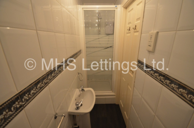 Thumbnail photo of 8 Bedroom Mid Terraced House in 16 Hanover Square, Leeds, LS3 1AP