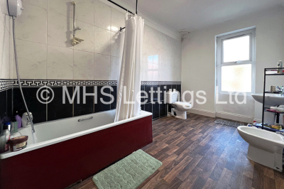 Thumbnail photo of 5 Bedroom Mid Terraced House in 9 Victoria Road, Leeds, LS6 1AS