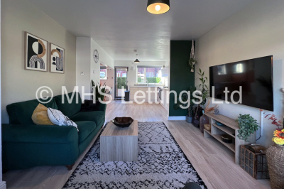 Thumbnail photo of 2 Bedroom Mid Terraced House in 31 Park View Avenue, Leeds, LS4 2LH