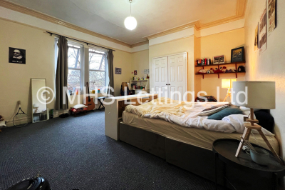 Thumbnail photo of 5 Bedroom Mid Terraced House in 33 Regent Park Terrace, Leeds, LS6 2AX
