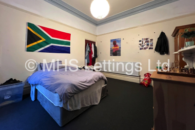 Thumbnail photo of 5 Bedroom Mid Terraced House in 33 Regent Park Terrace, Leeds, LS6 2AX