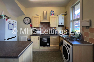 Thumbnail photo of 3 Bedroom Mid Terraced House in 17 Elsham Terrace, Leeds, LS4 2RB