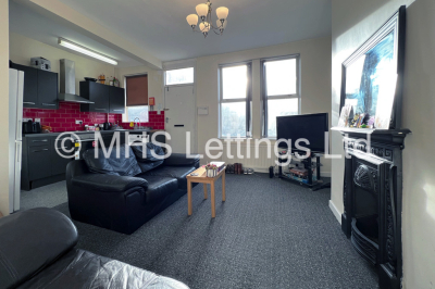 Thumbnail photo of 3 Bedroom Mid Terraced House in 6 Graham Avenue, Leeds, LS4 2LW