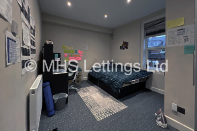Thumbnail photo of 6 Bedroom Mid Terraced House in 15 Granby Grove, Leeds, LS6 3BE