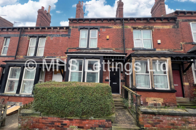 Thumbnail photo of 4 Bedroom Mid Terraced House in 5 Burchett Grove, Leeds, LS6 2JA