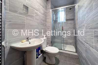 Thumbnail photo of 4 Bedroom Mid Terraced House in 19 Lucas Street, Leeds, LS6 2JD