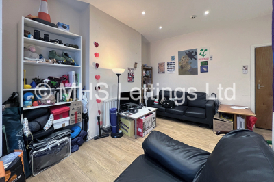 Thumbnail photo of 4 Bedroom Mid Terraced House in 19 Lucas Street, Leeds, LS6 2JD