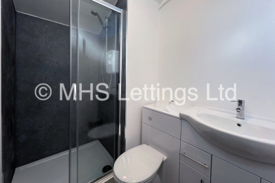 Thumbnail photo of 4 Bedroom Mid Terraced House in 34 Holborn Street, Leeds, LS6 1QP