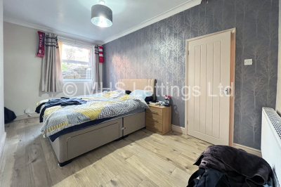 Thumbnail photo of 1 Bedroom Apartment in Garden Flat, 37 Moorland Avenue, Leeds, LS6 1AP