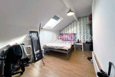 Thumbnail photo of 5 Bedroom Mid Terraced House in 135 Ash Road, Leeds, LS6 3HD