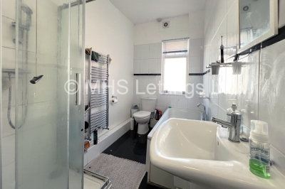 Thumbnail photo of 4 Bedroom Mid Terraced House in 20 Broomfield Terrace, Leeds, LS6 3DQ