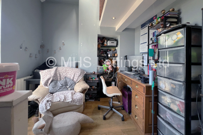 Thumbnail photo of 1 Bedroom Apartment in Flat 4, 2 Midland Road, Leeds, LS6 1BQ