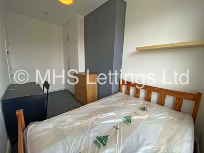 Thumbnail photo of 3 Bedroom End Terraced House in 66 Beechwood Mount, Leeds, LS4 2NQ