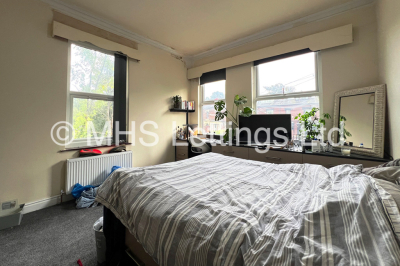 Thumbnail photo of 2 Bedroom Mid Terraced House in 40 Ash Grove, Leeds, LS6 1AY