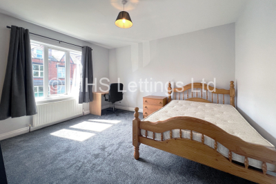 Thumbnail photo of 4 Bedroom Mid Terraced House in 44 Hartley Avenue, Leeds, LS6 2LP