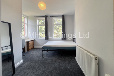 Thumbnail photo of 4 Bedroom Mid Terraced House in 44 Hartley Avenue, Leeds, LS6 2LP