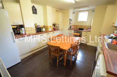 Thumbnail photo of 4 Bedroom Mid Terraced House in 44 Hartley Avenue, Leeds, LS6 2LP