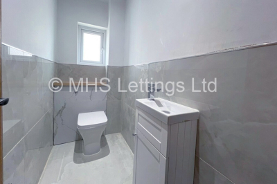 Thumbnail photo of 3 Bedroom Detached House in 73 Armley Ridge Road, Leeds, LS12 3PE