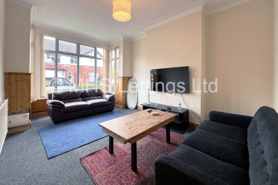 Thumbnail photo of 4 Bedroom Mid Terraced House in 5 Newport Mount, Leeds, LS6 3DB