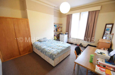 Thumbnail photo of 4 Bedroom Flat in Flat 1, 18 Regent Park Avenue, Leeds, LS6 2AU