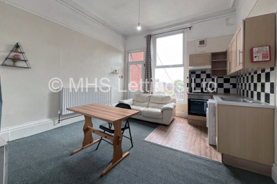 Flat 2, 3 Moorland Road, Leeds, LS6 1AL