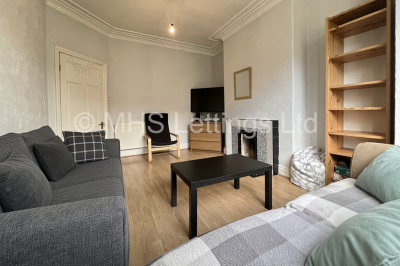 Thumbnail photo of 4 Bedroom Mid Terraced House in 4 Burchett Grove, Leeds, LS6 2JA