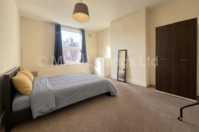 Thumbnail photo of 2 Bedroom Mid Terraced House in 14 Bankfield Terrace, Leeds, LS4 2RE