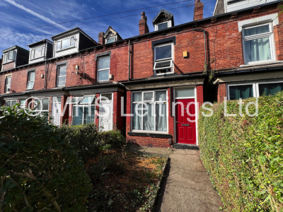 Thumbnail photo of 5 Bedroom Mid Terraced House in 63 Royal Park Avenue, Leeds, LS6 1EZ