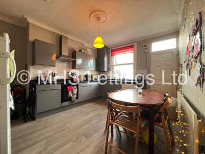 Thumbnail photo of 5 Bedroom Mid Terraced House in 63 Royal Park Avenue, Leeds, LS6 1EZ