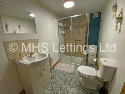 Thumbnail photo of 4 Bedroom Apartment in 2 St. Johns Avenue, Leeds, LS6 1AW