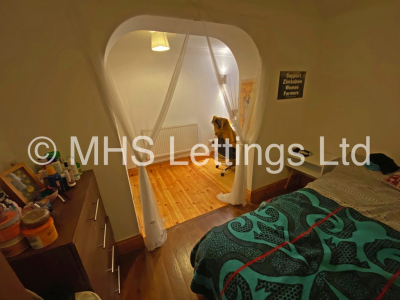 Thumbnail photo of 4 Bedroom Apartment in 2 St. Johns Avenue, Leeds, LS6 1AW