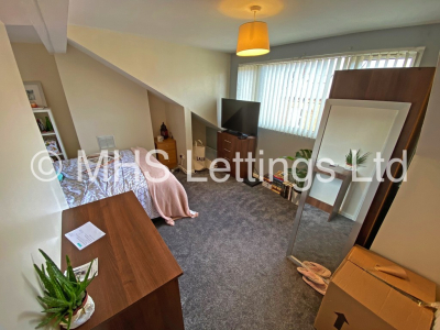 Thumbnail photo of 4 Bedroom Mid Terraced House in 16 Ashville Avenue, Leeds, LS6 1LX