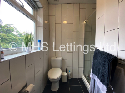 Thumbnail photo of 7 Bedroom End Terraced House in 52 Victoria Road, Leeds, LS6 1DL