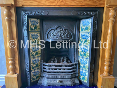 Thumbnail photo of 4 Bedroom End Terraced House in 24 Newport View, Leeds, LS6 3BX