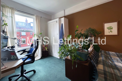 Thumbnail photo of 6 Bedroom Mid Terraced House in 15 Stanmore Road, Leeds, LS4 2RU