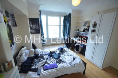 Thumbnail photo of 6 Bedroom Mid Terraced House in 15 Stanmore Road, Leeds, LS4 2RU