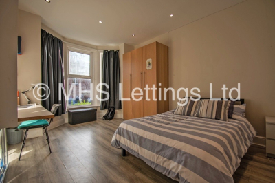 Thumbnail photo of 6 Bedroom Mid Terraced House in 197 Cardigan Lane, Leeds, LS6 1DX