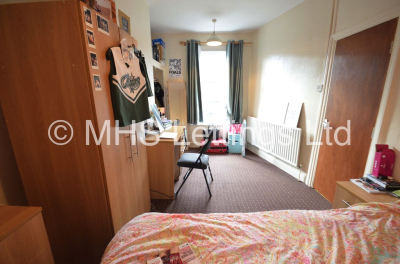 Thumbnail photo of 5 Bedroom Mid Terraced House in 21 Hessle Mount, Leeds, LS6 1EP