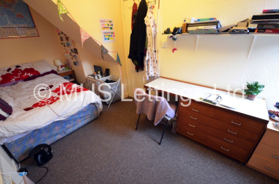 Thumbnail photo of 4 Bedroom Mid Terraced House in 53 Thornville Road, Leeds, LS6 1JY