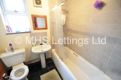 Thumbnail photo of 8 Bedroom End Terraced House in 1 Hill Top Street, Leeds, LS6 1NW